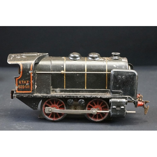 58 - Four Hornby O gauge locomotives to include French Serie Hornby 0-4-0 Etat 020-511 with Etat 25-511 t... 