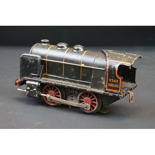 58 - Four Hornby O gauge locomotives to include French Serie Hornby 0-4-0 Etat 020-511 with Etat 25-511 t... 