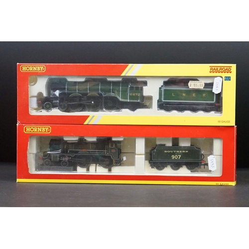 61 - Two boxed Hornby OO gauge locomotives to include Railroad R2675 LNER Class A1 Flying Scotsman and R2... 