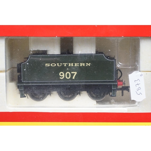 61 - Two boxed Hornby OO gauge locomotives to include Railroad R2675 LNER Class A1 Flying Scotsman and R2... 