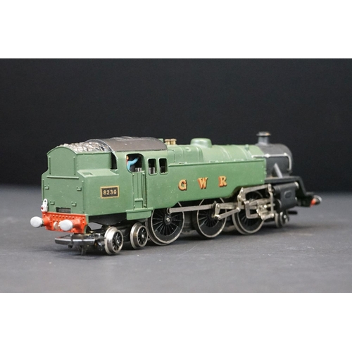 64 - Boxed Wrenn OO gauge W2220 2-6-4 Tank GWR locomotive