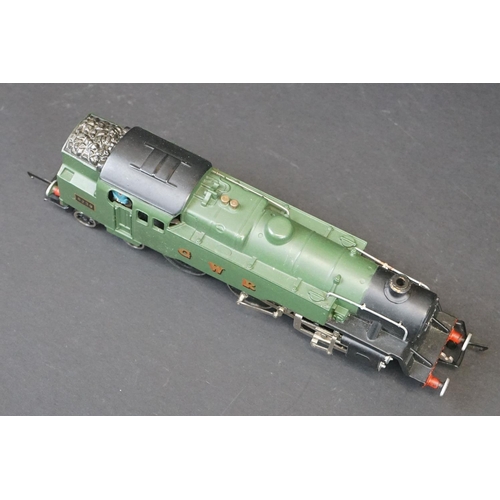 64 - Boxed Wrenn OO gauge W2220 2-6-4 Tank GWR locomotive