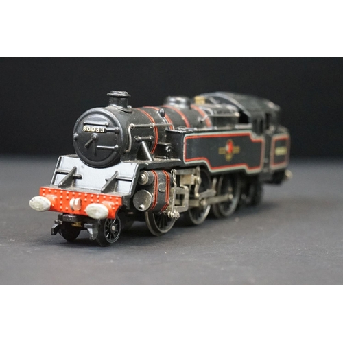 66 - Two OO gauge locomotives to include Hornby Dublo 4-6-2 Barnstable and Wrenn 2-6-4 BR 80033