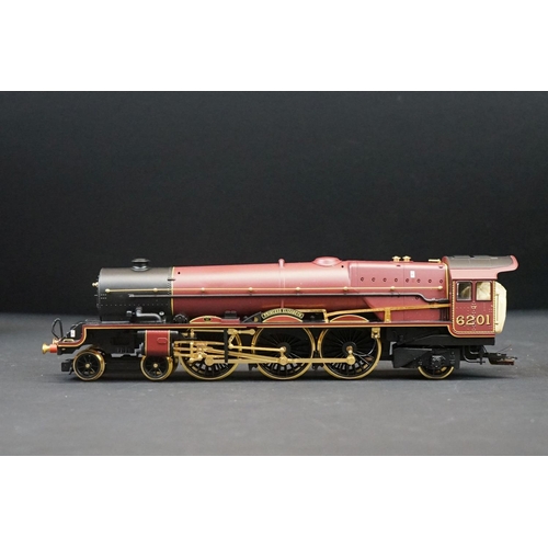 67 - Boxed ltd edn Hornby OO gauge R2215 LMS 4-6-2 Princess Elizabeth Princess Class 18ct gold part plate... 