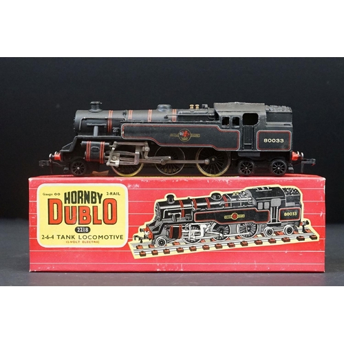 70 - Group of OO & Hornby Dublo model railway to include boxed Hornby Dublo 2218 2-6-4 Tank Locomotive, b... 