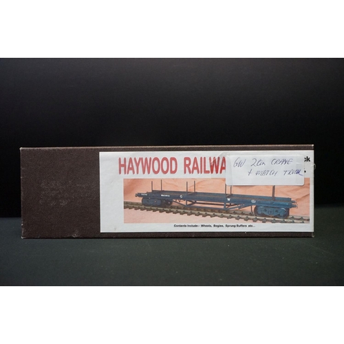 100 - 19 O gauge items of kit built rolling stock in boxes featuring Slaters, Parkside Dundas, Andrews, Bl... 