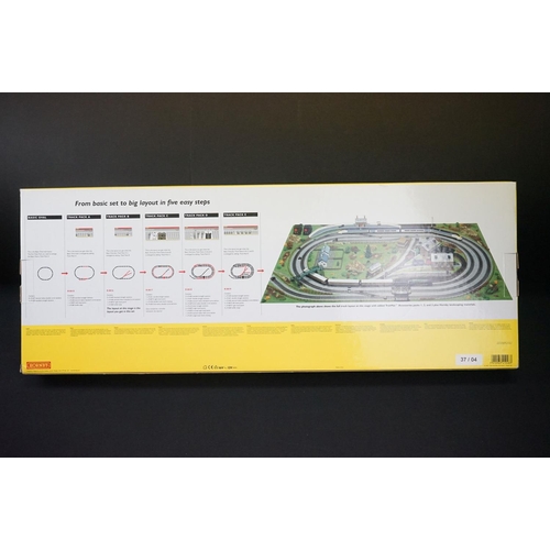 105 - Boxed Hornby OO gauge R1048 The Western Pullman electric train set, complete with items wrapped in o... 