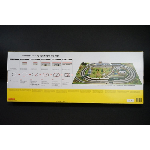 107 - Boxed Hornby OO gauge R1060 Coming Home electric train set, complete with items wrapped in original ... 