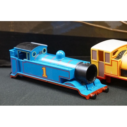 108 - Around 70 OO gauge locomotive shell bodies featuring various makers and models to include Hornby  Th... 