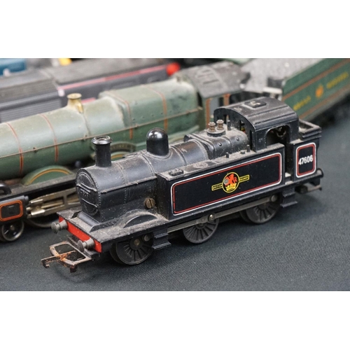 110 - 19 OO gauge locomotives to include Hornby Virgin Lady in Red, Airfix Royal Scot etc, condition varie... 