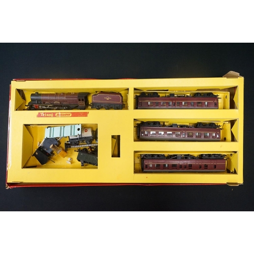 115 - Boxed Triang OO gauge RS2 electric train set with The Royal Locomotive & 3 x coaches (no track or co... 