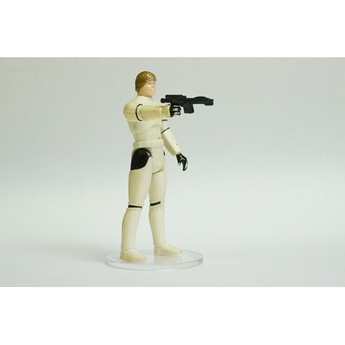 1679 - Star Wars - Original Last 17 Luke Skywalker (Stormtrooper Disguise) complete with blaster & helmet, ... 