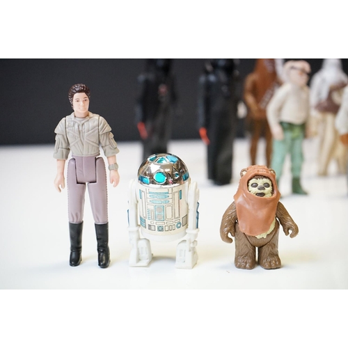 1688 - Star Wars - 30 play worn Star Wars figures to include 2 x Luke Skywalker (Jedi Knight), Nien Nunb, P... 