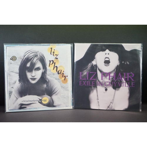 59 - Vinyl – 2 Liz Phair albums to include Exile In Guyville (USA, Matador Records OLE 051-1) EX / EX, an... 