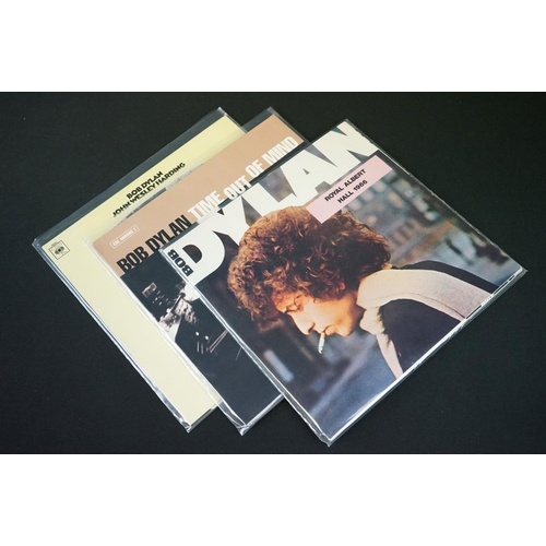 117 - Vinyl - 17 Bob Dylan LPs including modern reissues featuring Love And Theft (We Are Vinyl 180g press... 