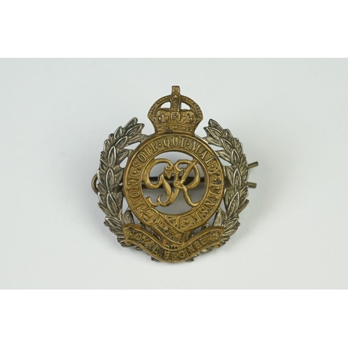 13 - A British World War One Full Size Medal Trio To Include The Great War Of Civilisation Victory Medal ... 