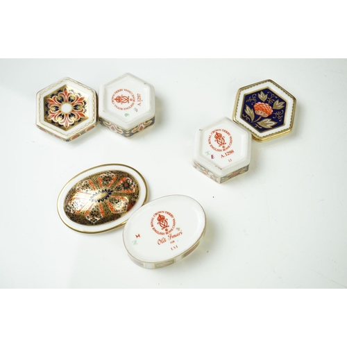 50 - Ten Royal Crown Derby Imari pattern lidded trinket boxes and storage jars, largest approx 11cm wide