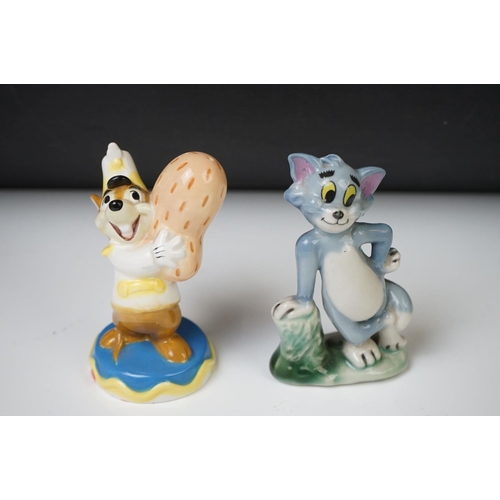 55 - Ten Wade Porcelain Disney animal figures, together with a Wade Tom & Jerry figure, 2 x Royal Doulton... 