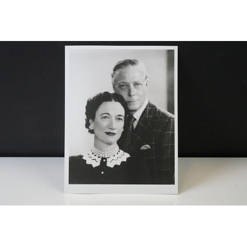 347 - A Edward Duke of Windsor and Wallis Simpson autograph together with Black & White photograph.