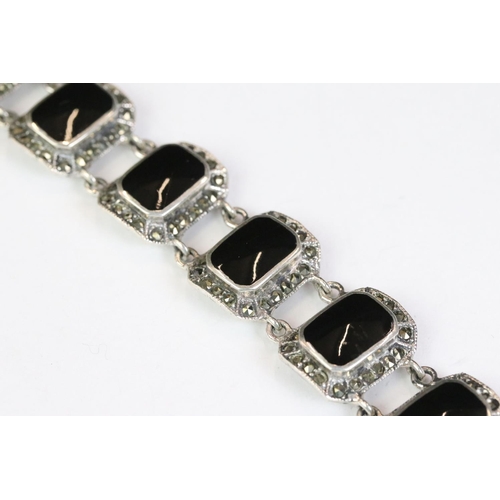 251 - Silver agate and marcasite bracelet