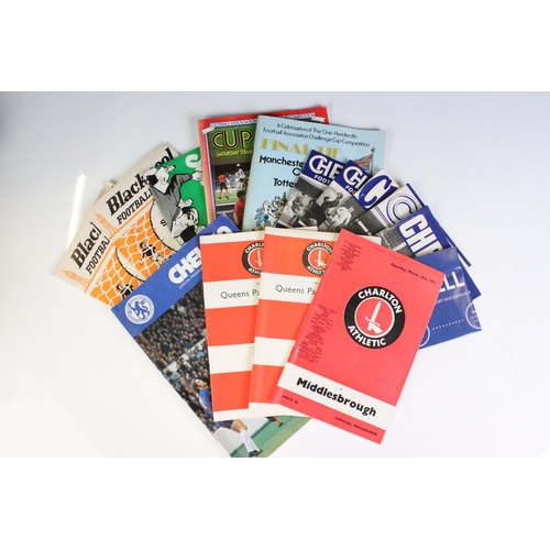 350 - Collection of over 100 football programmes, mostly 1960s / 1970s, to include gen. league, cup, testi... 