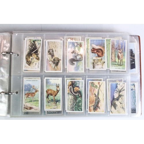 372 - Cigarette Cards - Over 30 sets in modern binder albums, to include Wills, Player, De Reszke, Ogdens ... 