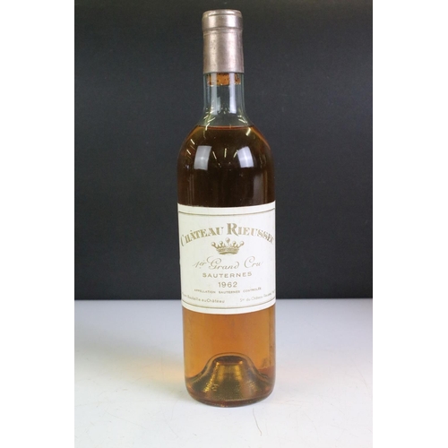 420 - A collection of five bottles of 1960's white wines to include Chateau Rieussec 1962, Chateau La Tour... 