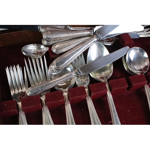 432 - Viners Part Canteen of Silver Plated Cutlery