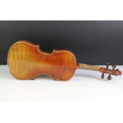 440 - Half size Violin with label to interior ' Antonius Stradivarius Cremonensis Facibat Anno 1721, 52cm ... 