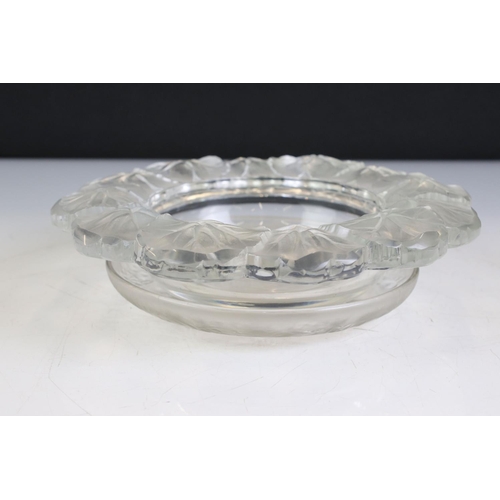 78 - Lalique Frosted and Moulded Glass Plate or Saucer in the ' Vases ' pattern, 16cm diameter together w... 