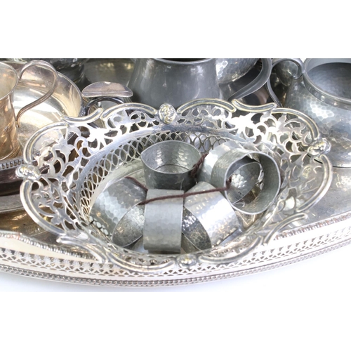 453 - Mixed lot of Silver Plate and Pewter including Tudric Pewter Hammered Tray, Hammered Vase and Tankar... 