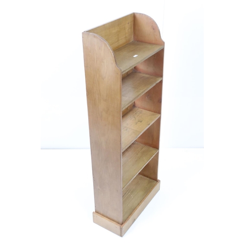 592 - Pine bookcase with five shelves, 39cm wide x 103cm high