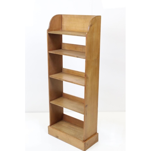 592 - Pine bookcase with five shelves, 39cm wide x 103cm high