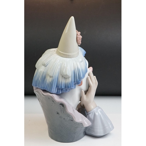 12 - Lladro Jester bust figure, model no. 5129, 30.5cm high, raised on a wooden base