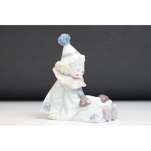 25 - Three Lladro porcelain clown figures to include 5277 Pierrot With Puppy, 5812 Tired Friend and 5278 ... 