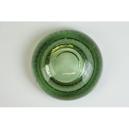 38 - Whitefriars Green Glass Bubble Control Lipped Bowl, 10cm diameter together with two Red Glass Bowls