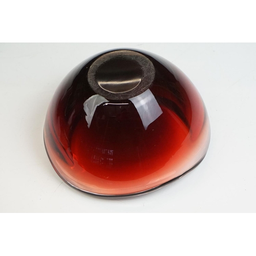 38 - Whitefriars Green Glass Bubble Control Lipped Bowl, 10cm diameter together with two Red Glass Bowls