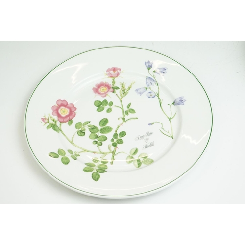 51 - Collection of Crested Souvenir Ceramics together with Eight Portmeirion ' Welsh Wild Flowers ' Dinne... 