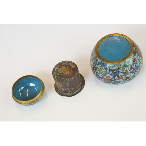 218 - A collection of three oriental cloisonné enamel trinket boxes together with a similar lidded jar.