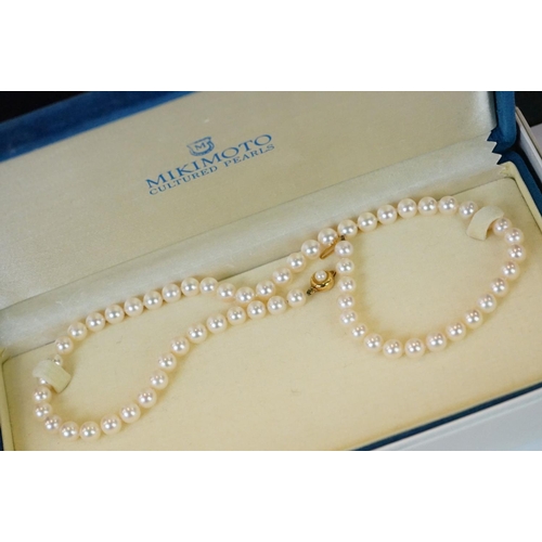 339 - A small collection of jewellery to include Mikimoto cultured pearl necklace, brooches, earrings and ... 