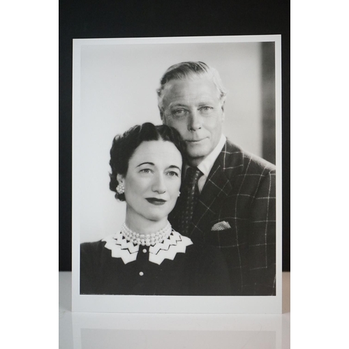 347 - A Edward Duke of Windsor and Wallis Simpson autograph together with Black & White photograph.