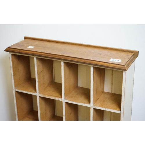 629 - Part painted pine tabletop pigeon hole shelf of 16 compartments, 51cm wide x 72cm high