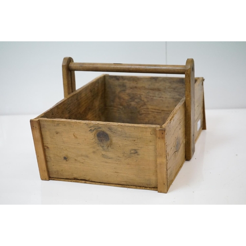 611 - Pine gardeners foraging trug, 47cm long