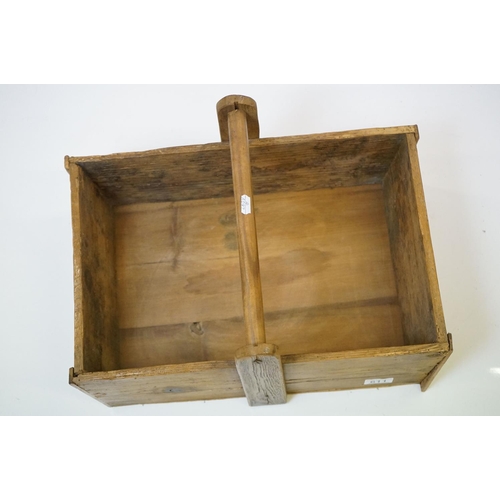 611 - Pine gardeners foraging trug, 47cm long