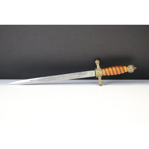 147 - A Scarce Imperial German Germany Navy Officer’s Dagger, With Engraved Blade, By Weyersberg, Kirschba... 