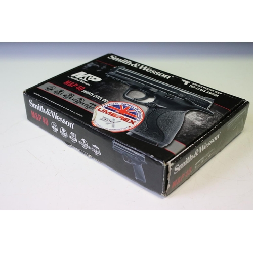 97 - A Umarex Smith & Wesson M&P 40 4.5mm Steel BB C02 Air Pistol In Original Box With Instructions. No l... 