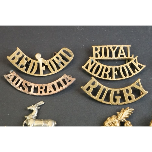 38 - A Small Collection Of British & Commonwealth Military Cap Badges, Buttons & Titles To Include The Ro... 