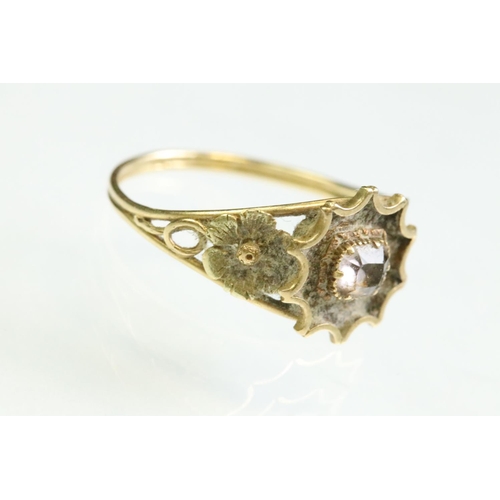 26 - 19th century quartz yellow metal ring, the square step cut quartz measuring approx 3mm x 3mm, rubove... 
