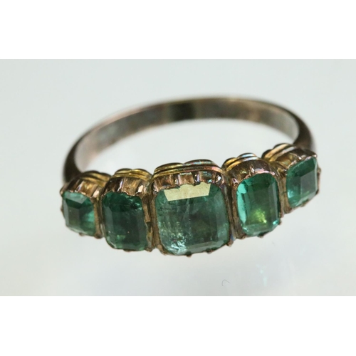 18 - 19th century green stone rose metal five stone ring, five graduated step mixed cut green stones, pos... 