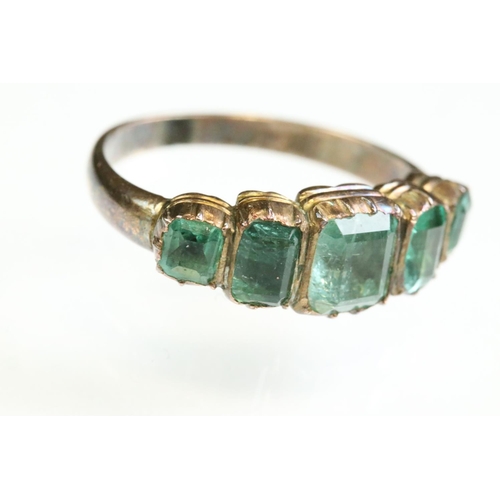 18 - 19th century green stone rose metal five stone ring, five graduated step mixed cut green stones, pos... 
